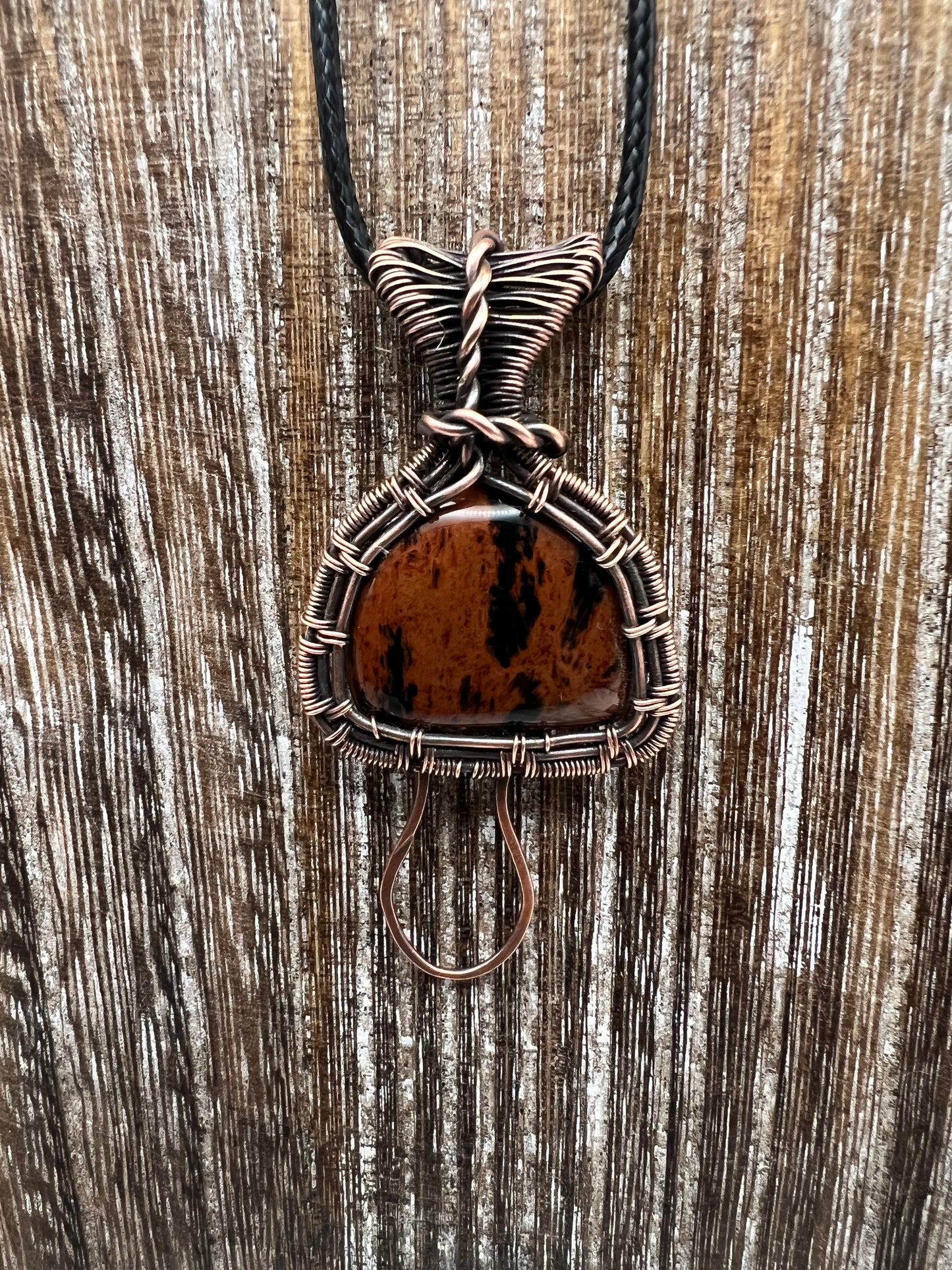 Mahogany Obsidian Mushroom